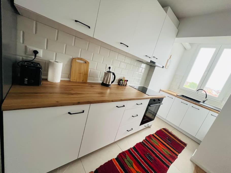 Modern Apt Near City Centre Shkodër Exteriör bild